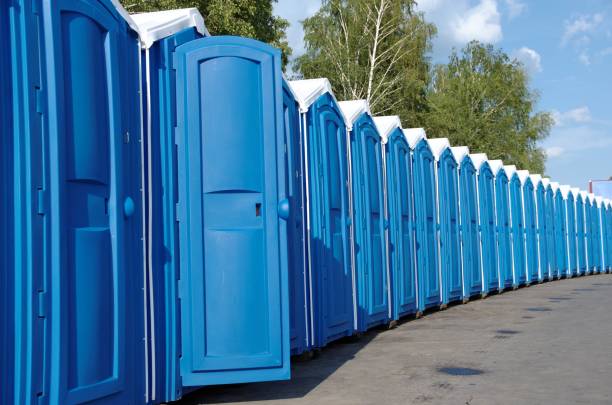 Portable Toilet Options We Offer in South Farmingdale, NY